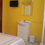 ゲストハウス Santa Marta Playa 2*